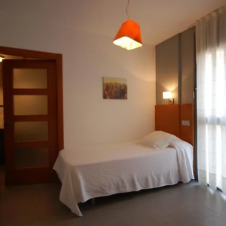 Free Parking Apart Otel Sitges