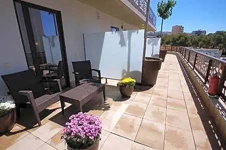 Aparthotel Free Parking 3*