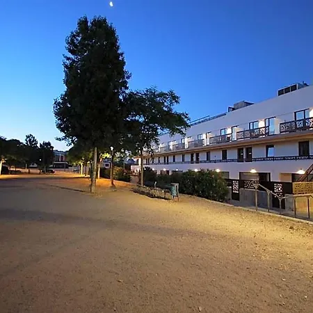 아파트호텔 Free Parking 3*