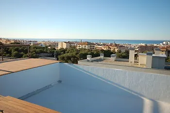 Resort Sitges Apartment מלון דירות סיטגס